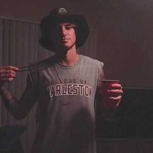 Meet your Posher, Derek